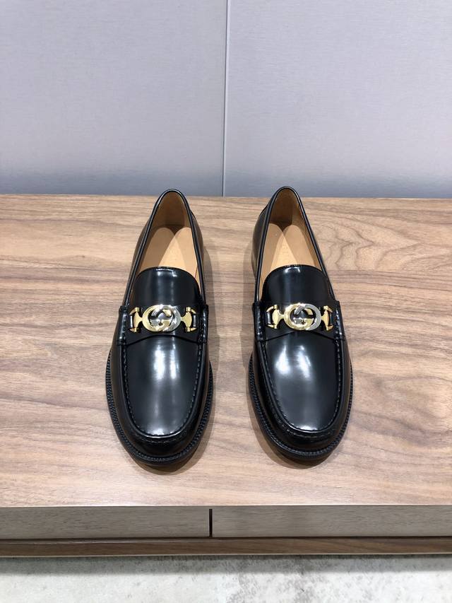 Gucci men's new boutique leather shoes, imported cowhide upper, water-dyed cowhi