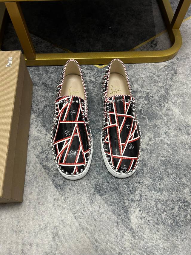 Custom-made, factory price p. Christian Louboutin Cl red-soled shoes counter se