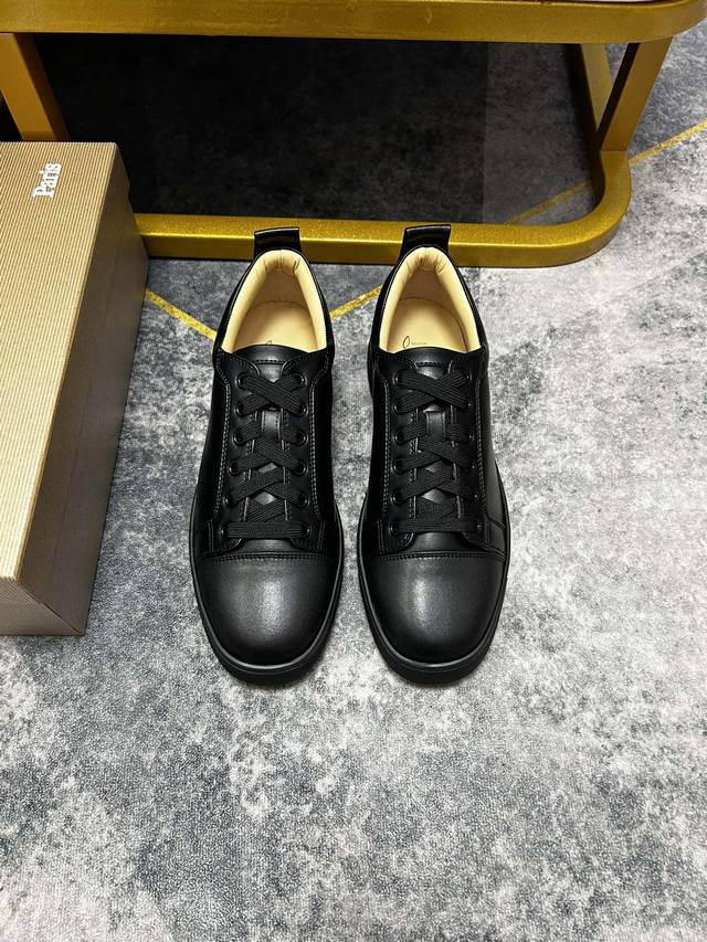 Factory price p. Christian Louboutin Cl red-soled shoes, counter hot diamond se