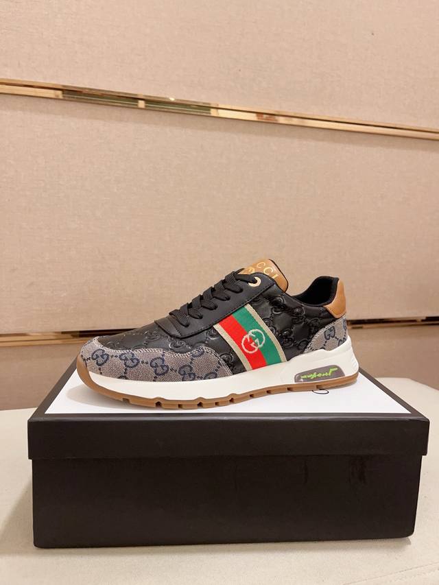 Factory-priced men's sports shoes, original, new Gucci uppers, imported cowhide