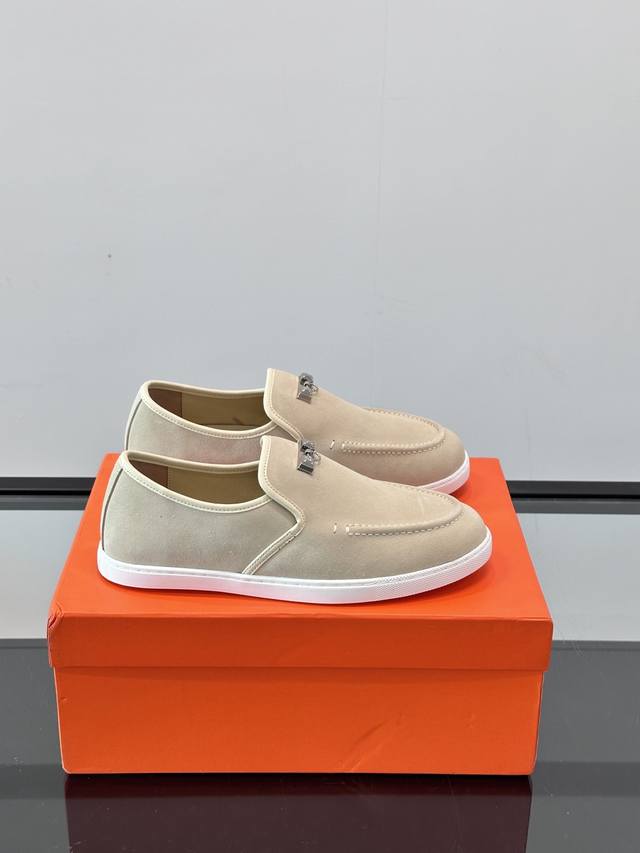 Factory-priced men's sports shoes, original Herm