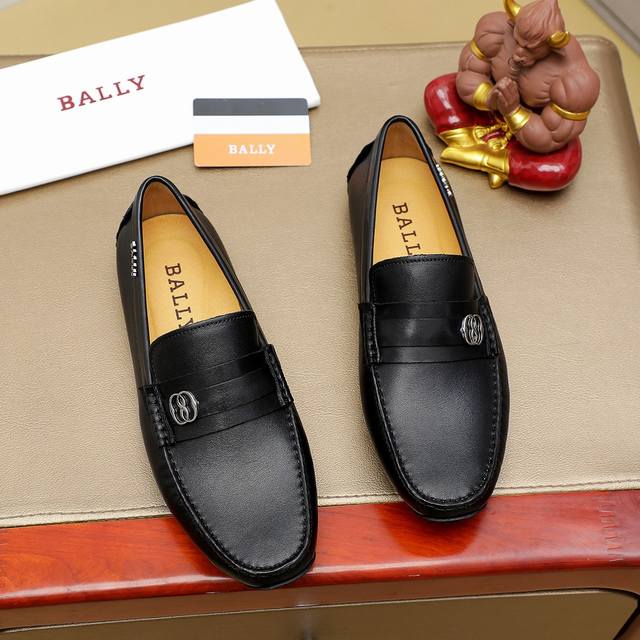 Factory-priced men's sports shoes. Original Bally men's loafers are now availab Factory-priced men's sports shoes. Original Bally men's loafers are now availab