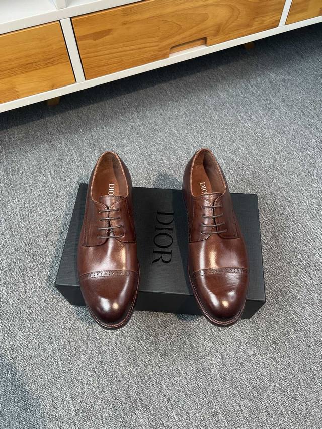 Factory-priced men's sports shoes, original Dior men's handmade derby shoes. Cl