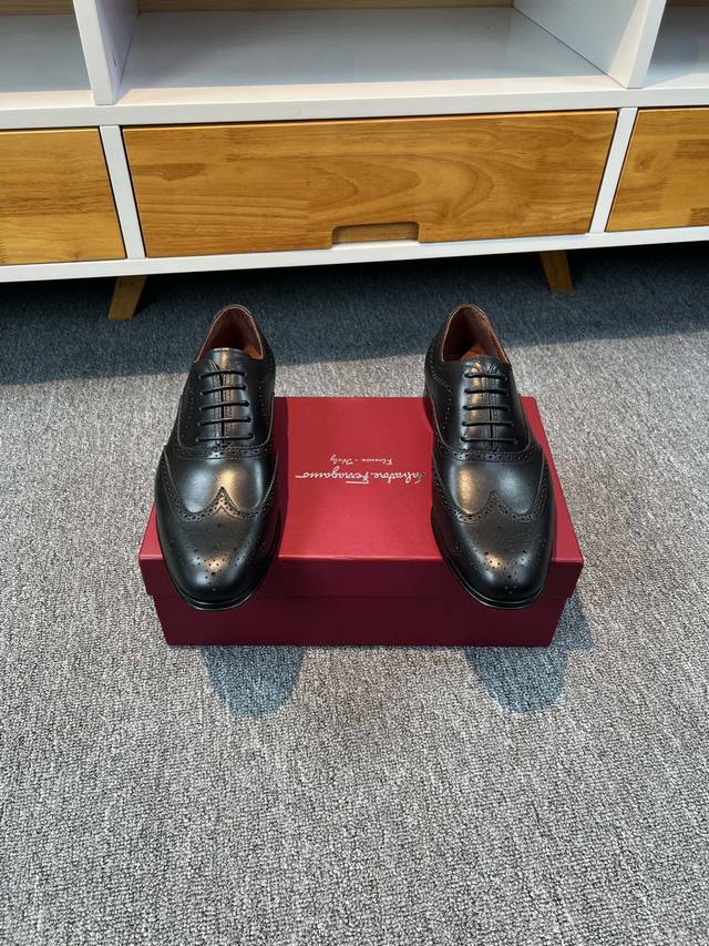 Factory price men's sports shoes, original Ferragamo men's leather shoes, impor