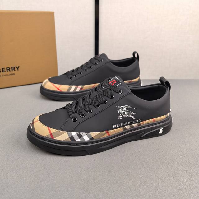 burberry. Stylish sports casual shoes with a top-grain cowhide upper and plaid,