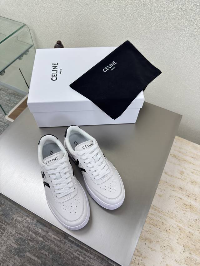 New element white sneakers Celine 25Ss early autumn sneakers boutique Arc de Tr