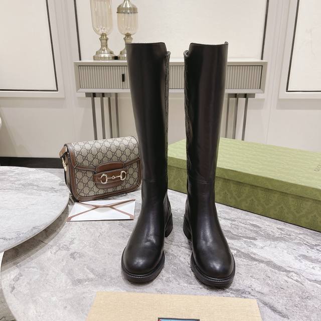 G*Cci new collection! Purchasing-level! Embossed classic shoe shape with British