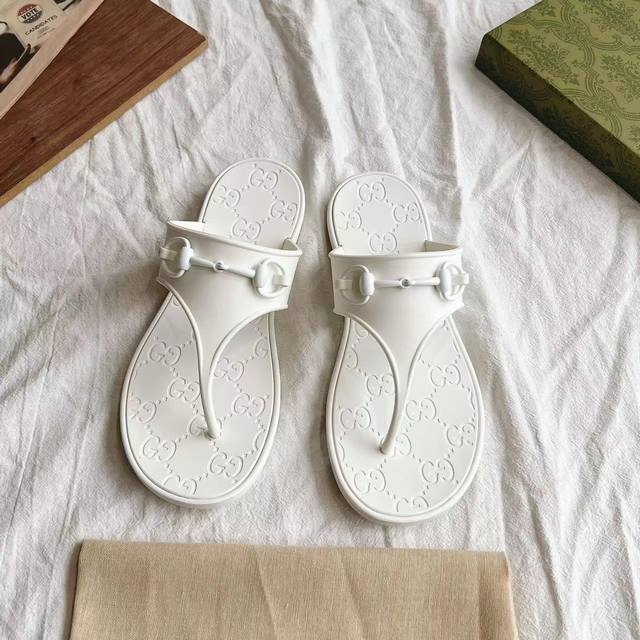 Size:35-41 New 35 One size one mold Tpu version is consistent with the original