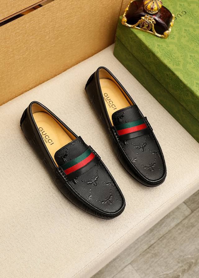 Product Trademark: Gucci Gommino Standard Sizes: 38-44, 45, 46, 47 Custom Made