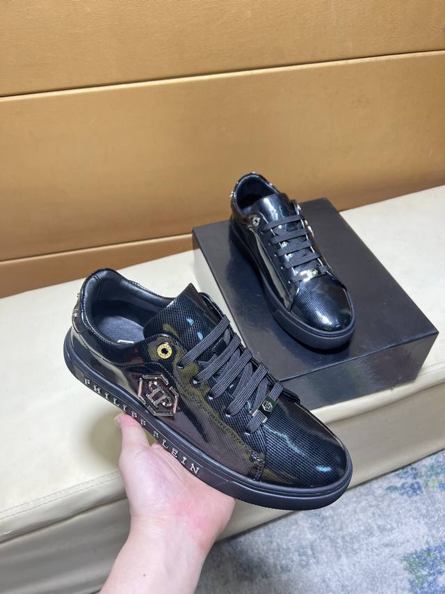 p pp Phillips original quality. ~ Unique modern sneakers. A must-have for trendy