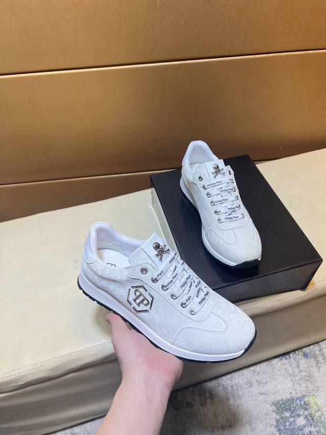 p pp Phillips original quality. ~ Unique modern sneakers. A must-have for trendy
