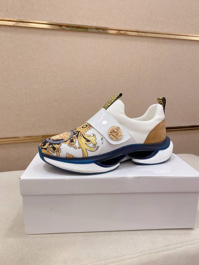 Factory price new Versace shoes with imported cowhide upper and imported sheeps