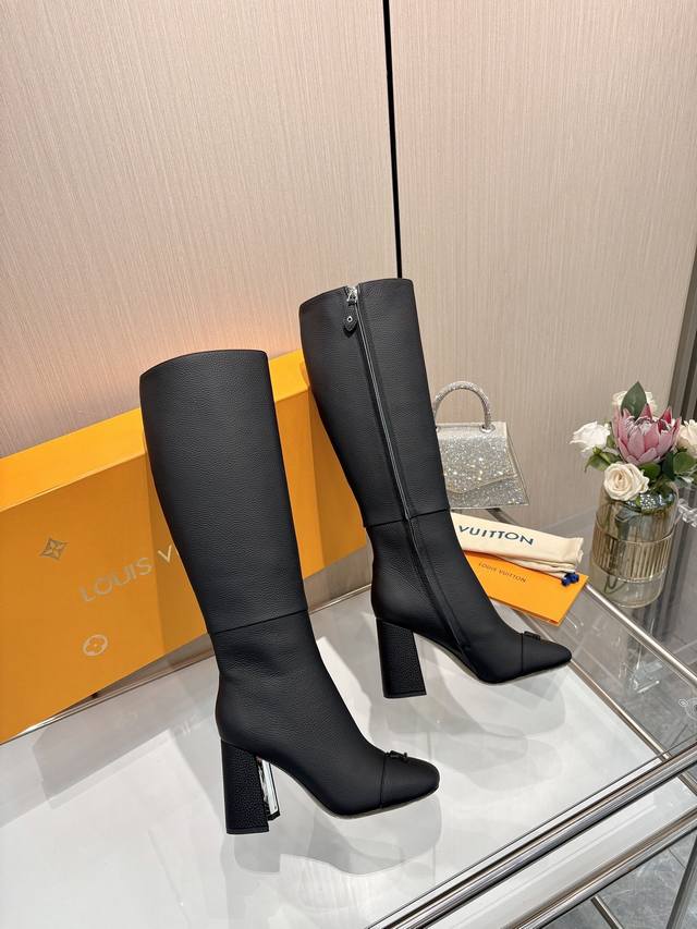 2025 Latest L-brand Autumn/Winter counter latest runway 16-inch high boots, offi