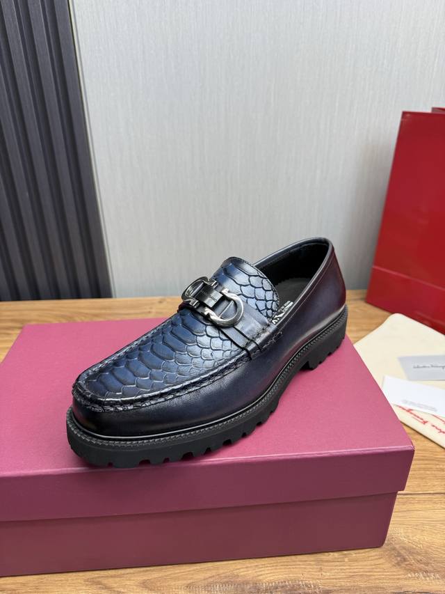 factory p price Salvatore Ferragamo. Men's business casual leather shoes, luxur