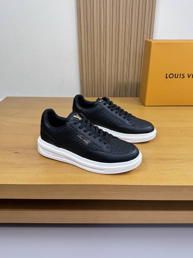 Louis Vuitton - High-end, original casual sneakers - Upper: Nappa calfskin, air-