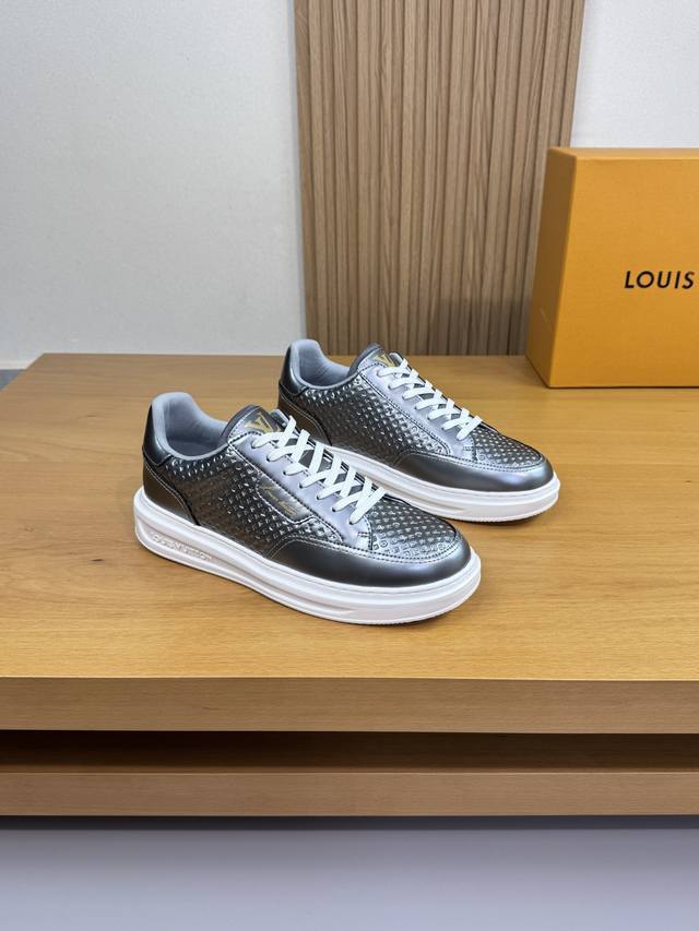 Louis Vuitton - High-end, original casual sneakers - Upper: Gunmetal calfskin le