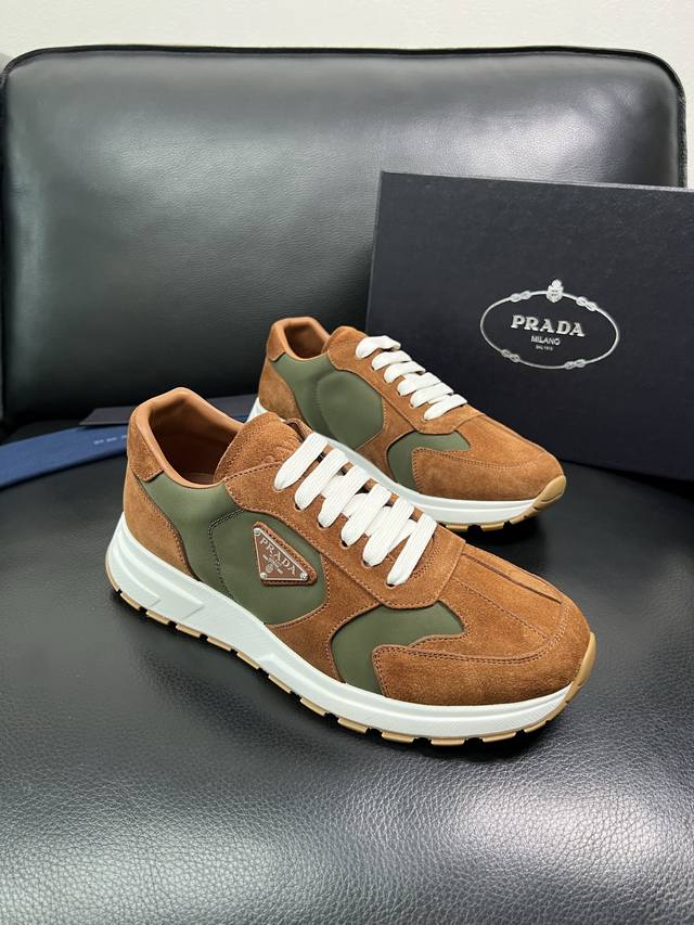 prada top-grade crafts, synchronized with Prada counters, original configuration