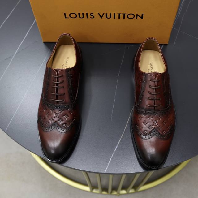 Factory price p Niu Li Brand: Lv Louis Vuitton Size: 39-44 38, 45, 46 can be cu