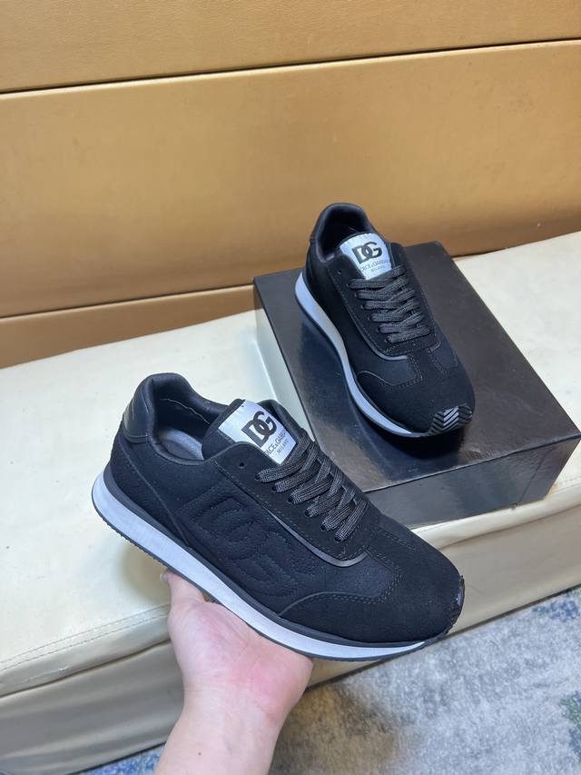 p Dg~Dolce & Gabbana's top purchasing agent for men will be available at the Hon