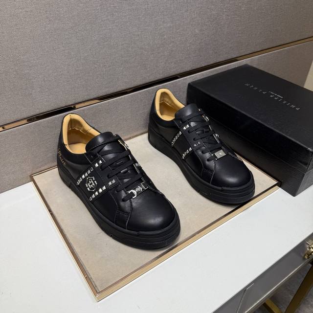 Factory price pp pp~ Men's casual shoes 2025Z cabinet simultaneous sale size: 4