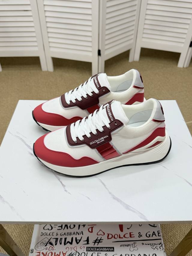 Factory Price Men's Sports Shoes Original Dg The latest sports casual shoes are