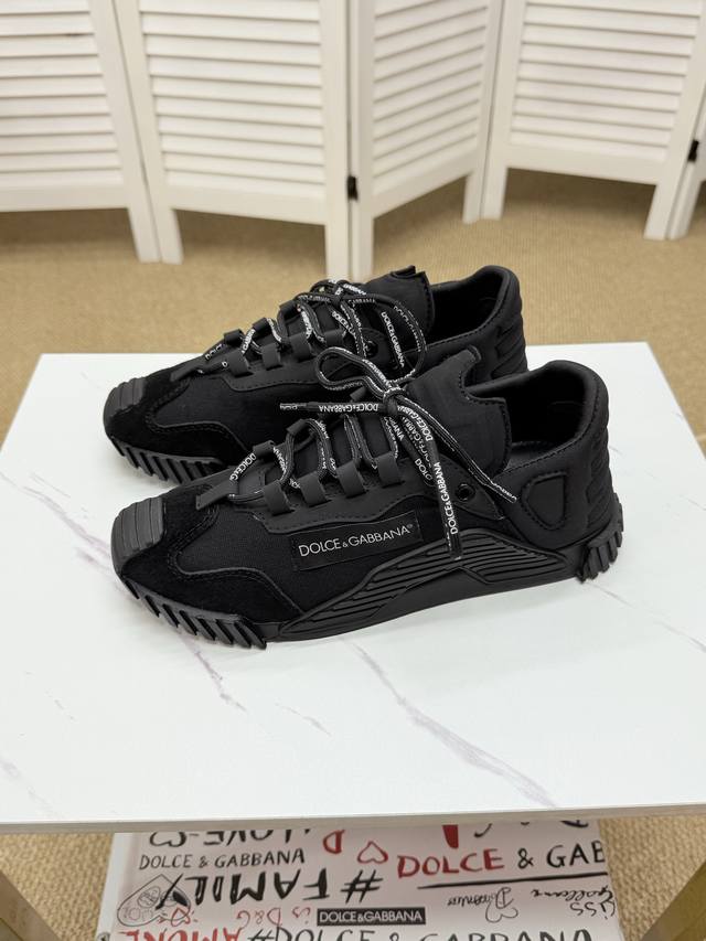 Factory Price Men's Sports Shoes Original Couple's Style Dg The latest sports c