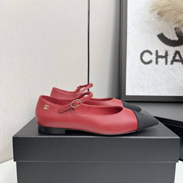 Factory-priced women's shoes and sportswear, original Chanel must-haves for thi