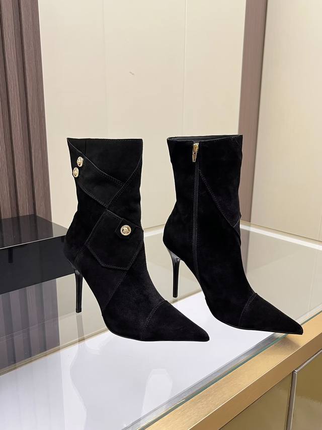 Factory price women's sports shoes original single 35-42 Versace fashionable hi