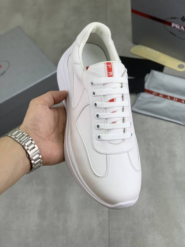 Factory price men's sports shoes, original high-quality cowhide lining. The lat