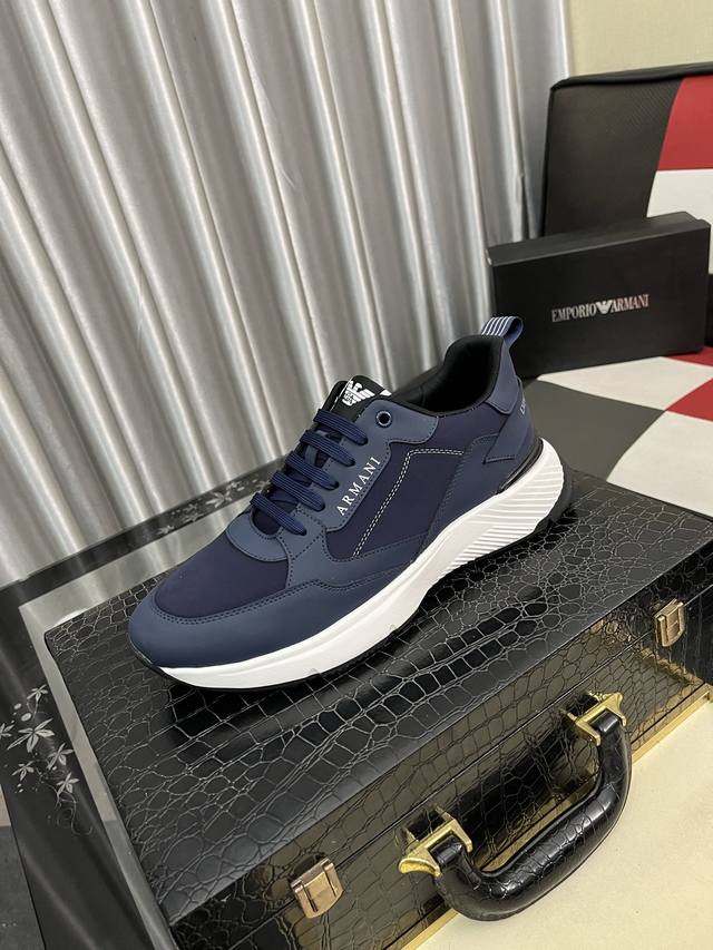 Factory-priced men's sports shoes, original Armani, the latest style casual sho