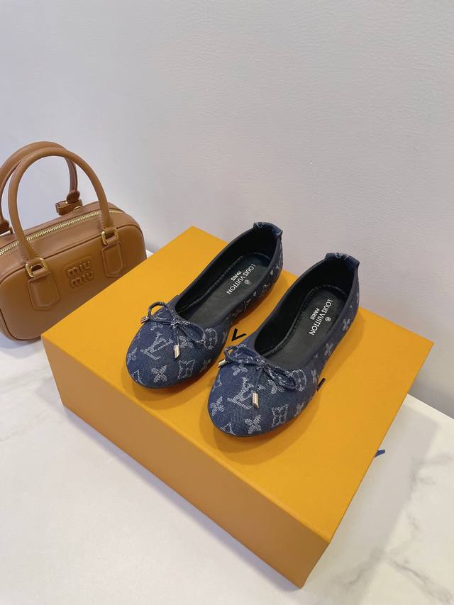 Factory-priced women's shoes, original sports shoes, dance shoes, soft soles an