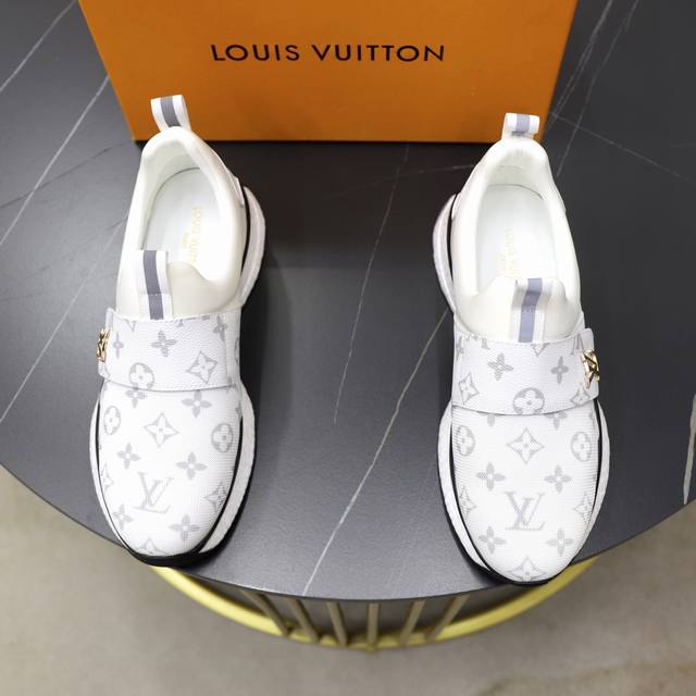 Factory price pp: Brand: Gucci Standard size: 38-44 45 Customized Grade: Same a