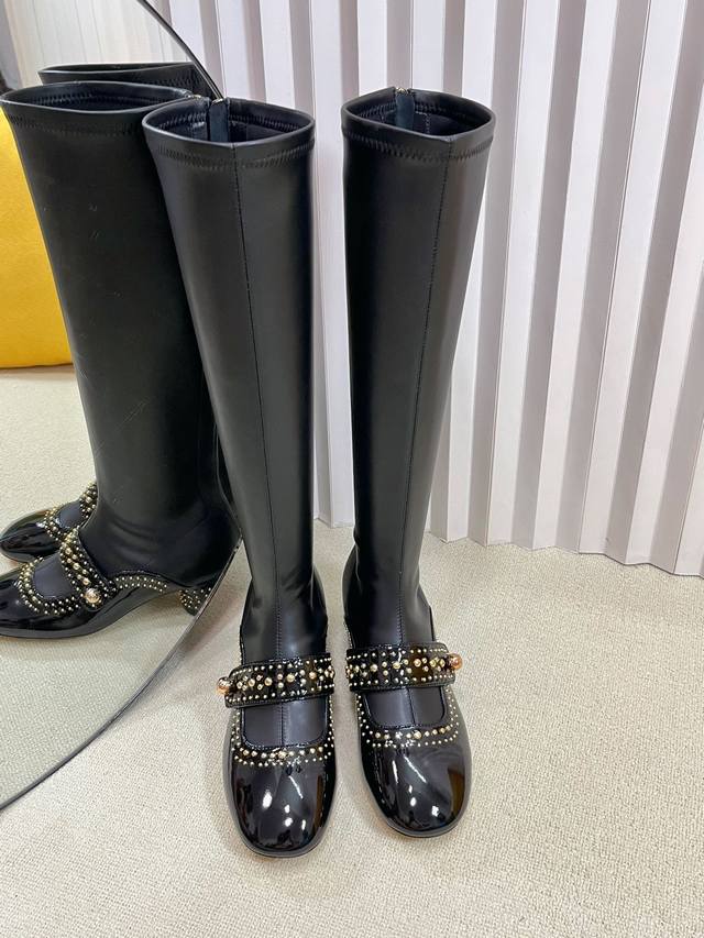 Short and long Dior Dior 25 autumn and winter new Belle-D punk style rivet thick