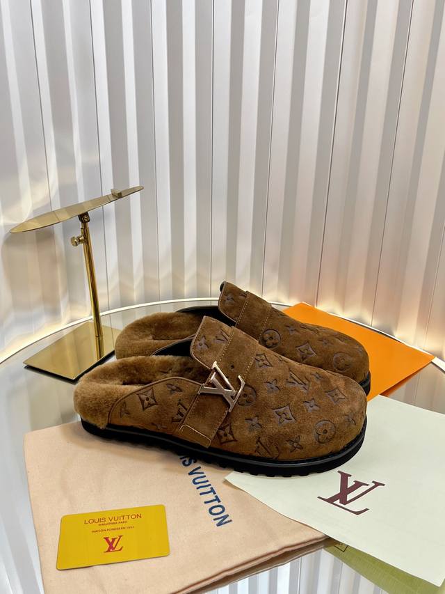 Top-tier Louis Vuitton LV closed-toe slippers for men and women. Donkey brand