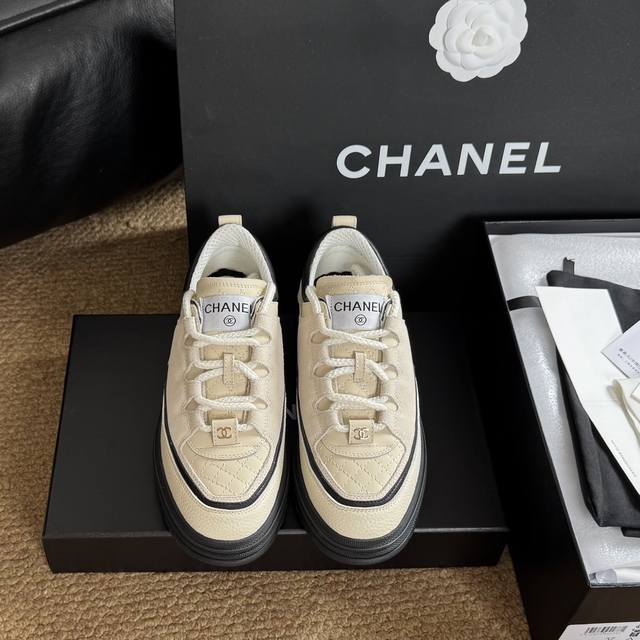 Size: 35-40 41 Custom-made, no returns or exchangesChanel 2025C Milan catwalk hi