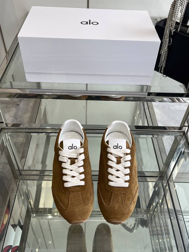 Alo 25Ss new casual sneakers, a couple's pair. Super versatile and comfortable,