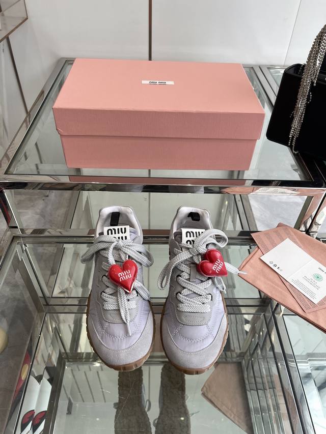 Accessories 60 Miumiu Miu Miu 25Ss Spring/Summer new biscuit shoes, Forrest Gump