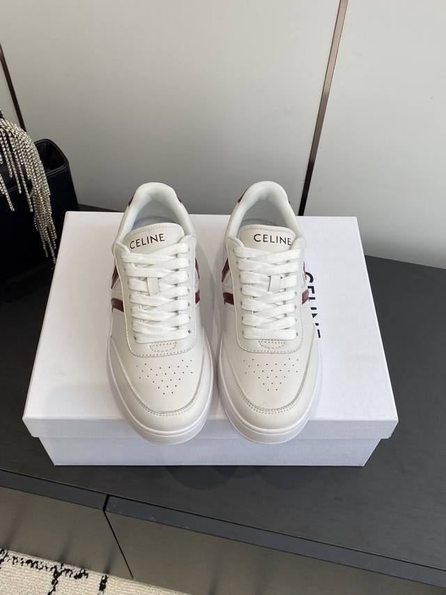 Celine Celine 2025Ss spring and summer new thick-soled bread shoes for women. Th