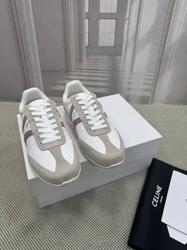 Top-of-the-line Celin* Arc de Triomphe logo lace-up sneakers Simple and comforta