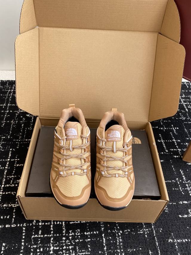 Original purchasing-level The North Face Gore-Tex fashionable, comfortable, brea Original purchasing-level The North Face Gore-Tex fashionable, comfortable, brea