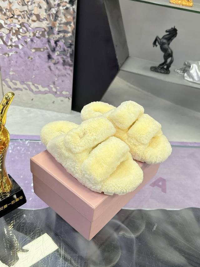 Factory: Miumiu wool slippers are made of real materials, the latest model 25 n