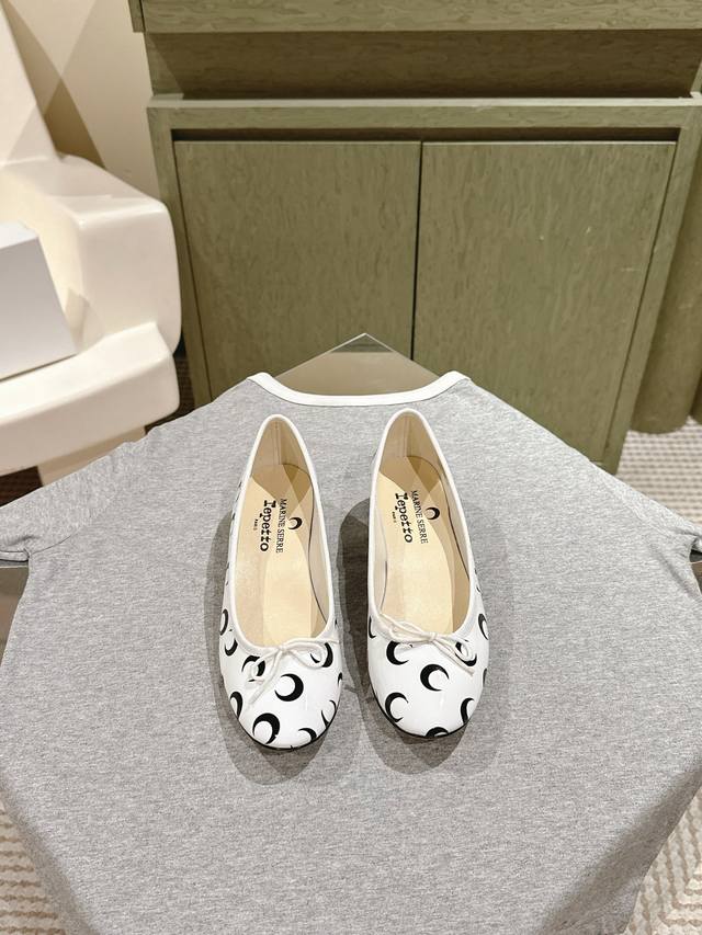 Marine Serre x Repetto collaboration: Crescent-moon print ballet flats. . The m