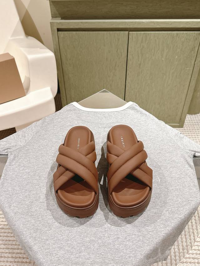 Inuikii trendy platform beach shoes 225 New summer platform shoes from the store