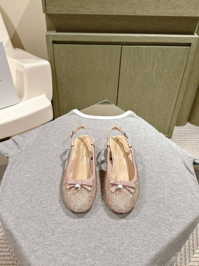 225 Counter early spring new four seasons hot diamond sandals series top new Upp