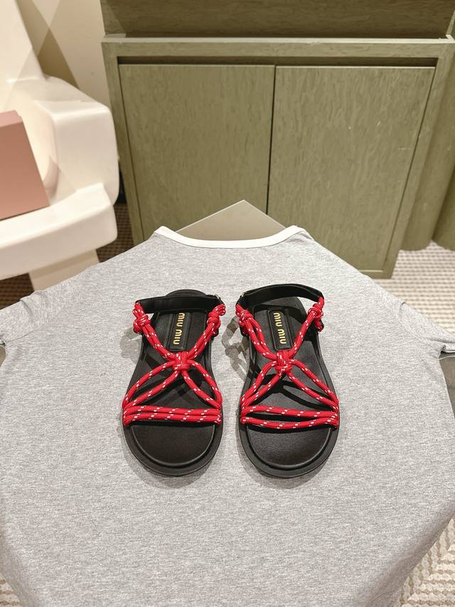 225 Miumiu's new, versatile summer sandals are here. They flatter your feet and