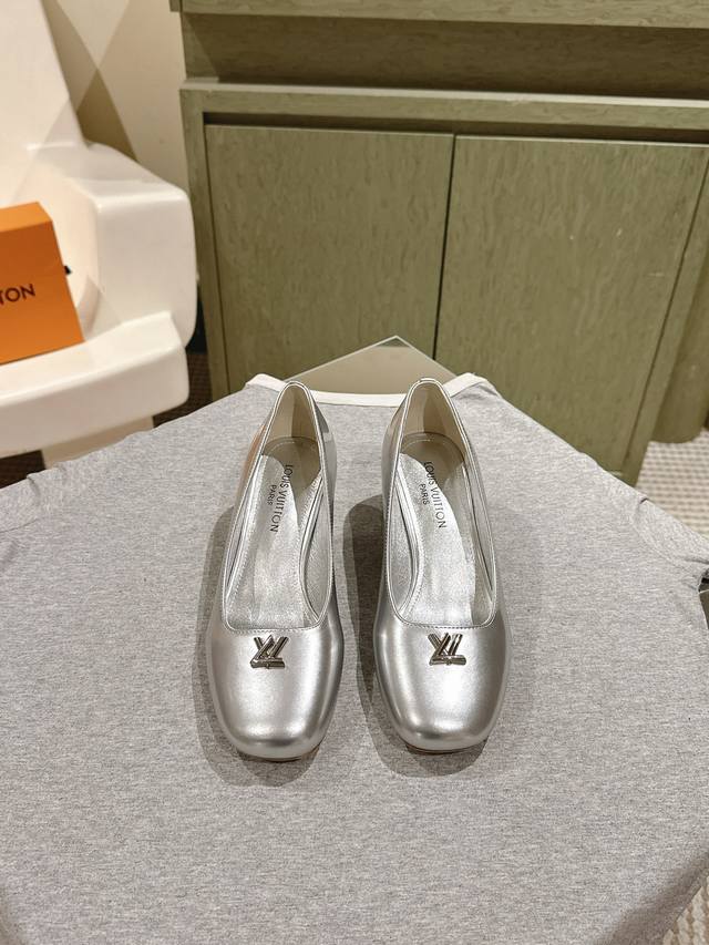 225 LV's early spring arrivals~LV Spring/Summer Mary Janes are absolutely stunni