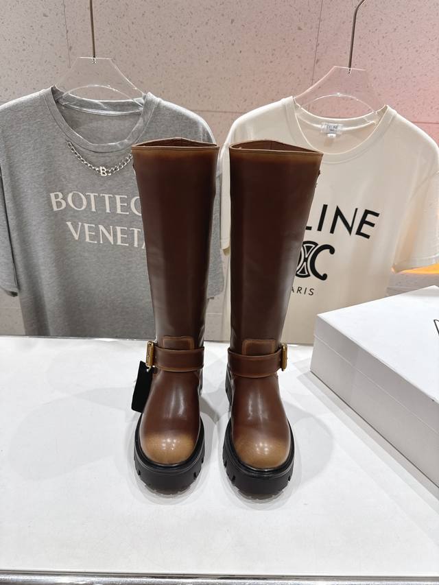 High version factory Prada F029 2025Ss autumn and winter new triangle buckle th