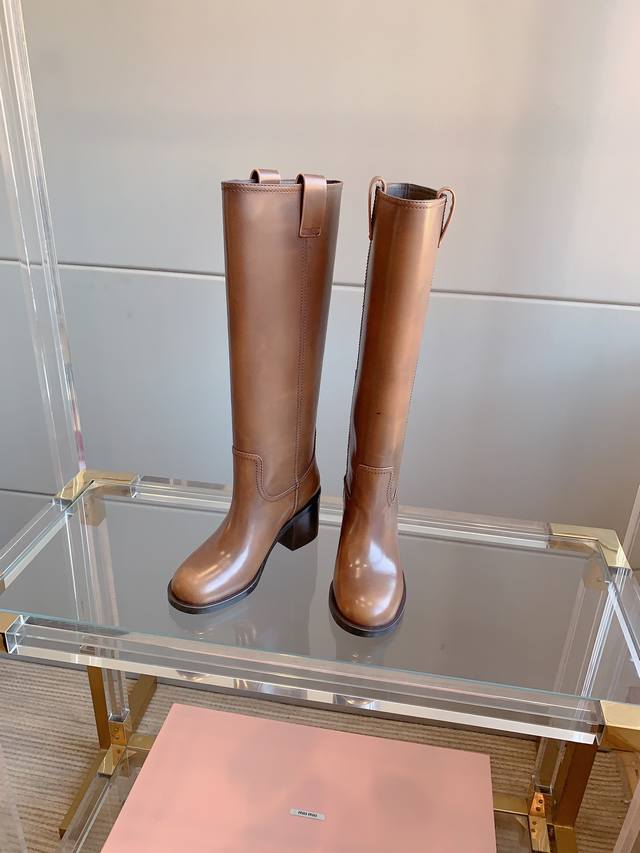 Factory Price p Miu Mi* Classic Princess and Girl Style Mary Jane Series Square