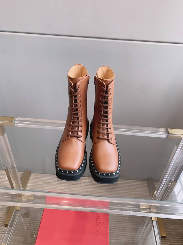 Factory price pp Valentin* new rivet motorcycle boots with a tough, handsome, c