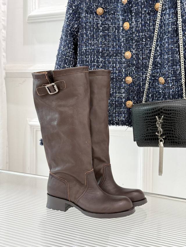 Factory Price: 660 Prada Short Boots and Long Boots. Prada 25Wf New Autumn/Wint